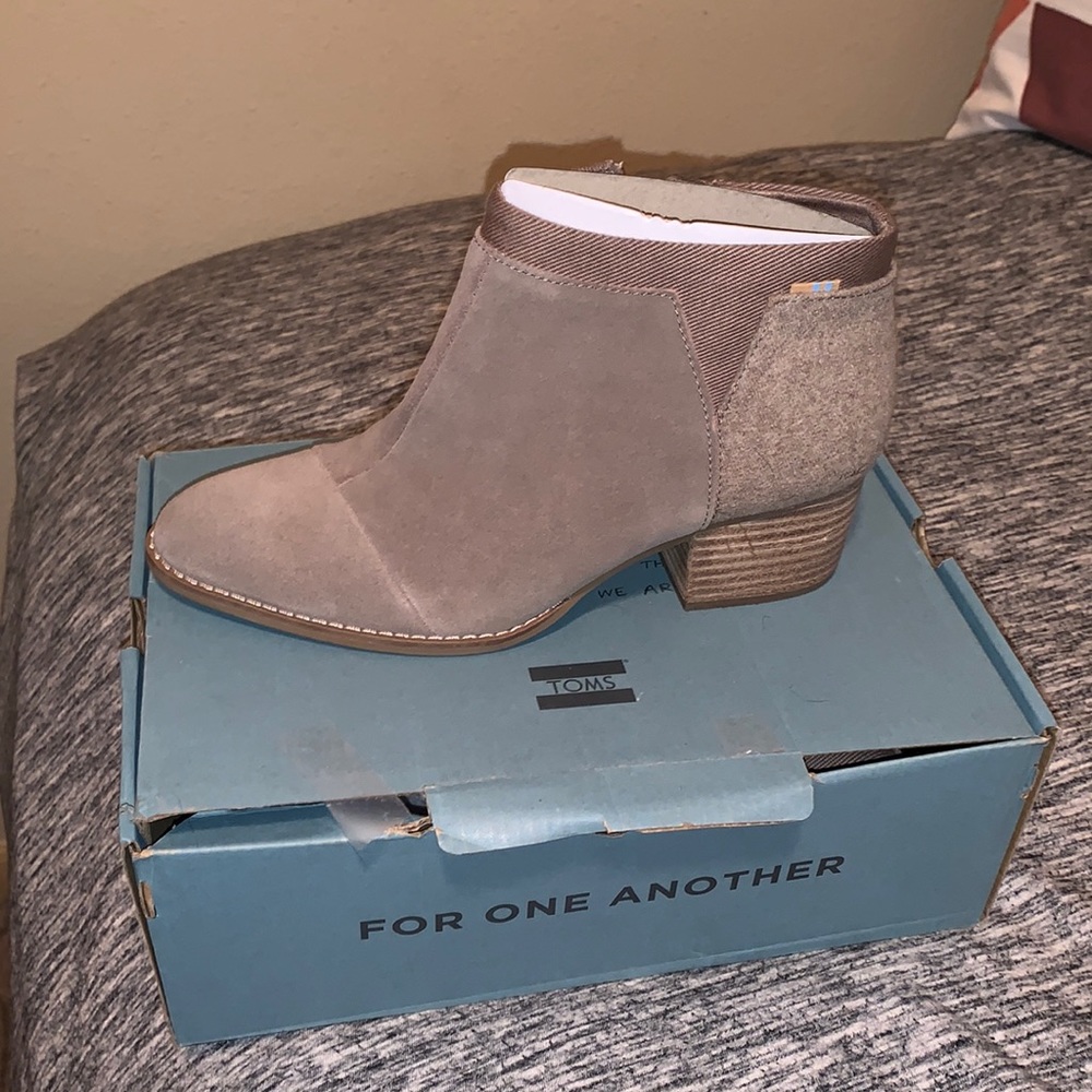 Tom’s ankle boots